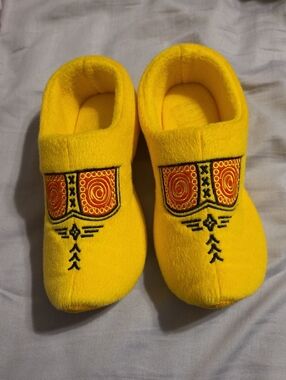 Kids "Wooden Shoe" Embroidered Slip-On Slippers
